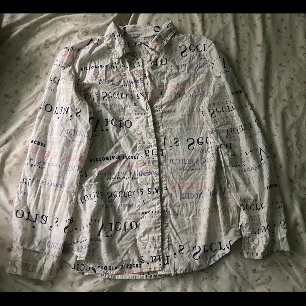 Victoria’s Secret Sleep Shirt
